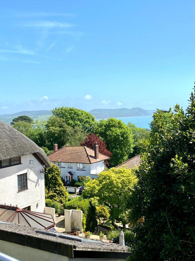 One Of The Best Properties In Lyme! Breathtaking Views Across The Whole Bay. 3 Stories With 2 Tier Veranda Around The Property. Sleeps 6 ไลม์รีจิส ภายนอก รูปภาพ