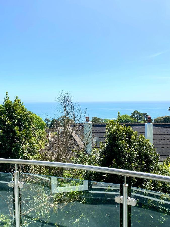 One Of The Best Properties In Lyme! Breathtaking Views Across The Whole Bay. 3 Stories With 2 Tier Veranda Around The Property. Sleeps 6 ไลม์รีจิส ภายนอก รูปภาพ